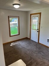 278 Idaho St in Ashland, OR - Foto de edificio - Building Photo