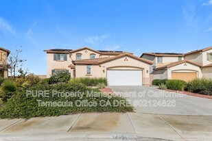 34921 Ryanside Ct in Winchester, CA - Building Photo