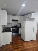 56 Burnham St, Unit #54 in Terryville, CT - Building Photo