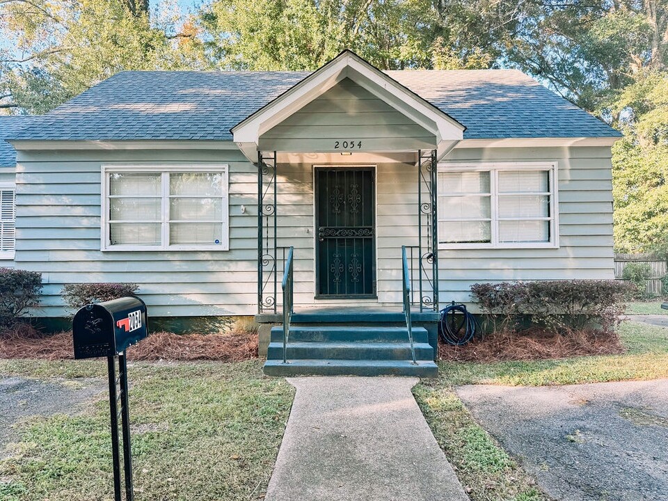 2054 Emogene St in Mobile, AL - Building Photo