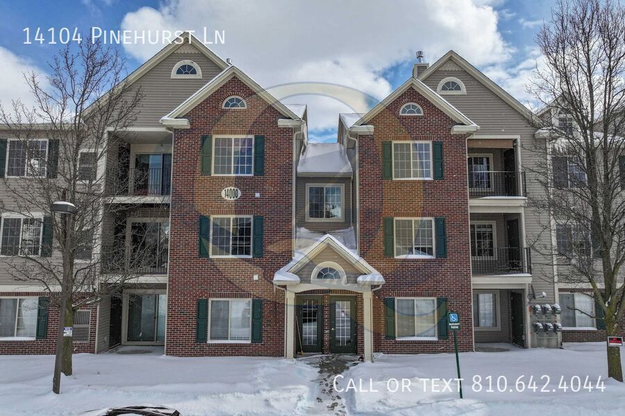 14104 Pinehurst Ln in Grand Blanc, MI - Building Photo