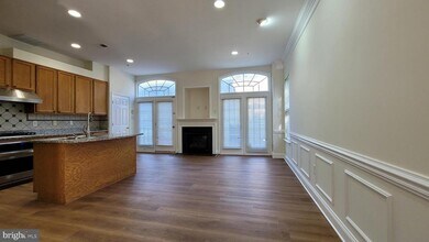 13037 Town Commons Dr in Germantown, MD - Building Photo - Building Photo