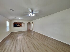 8622 Doskocil Dr in Houston, TX - Building Photo - Building Photo