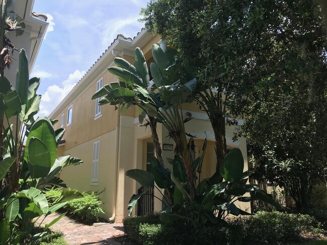 8639 Lower Villagewalk Cir in Orlando, FL - Building Photo - Building Photo