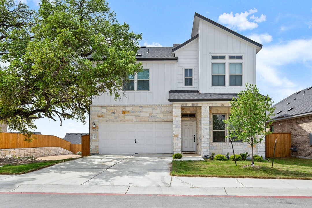 918 Pittsburgh Dr in Austin, TX - Building Photo