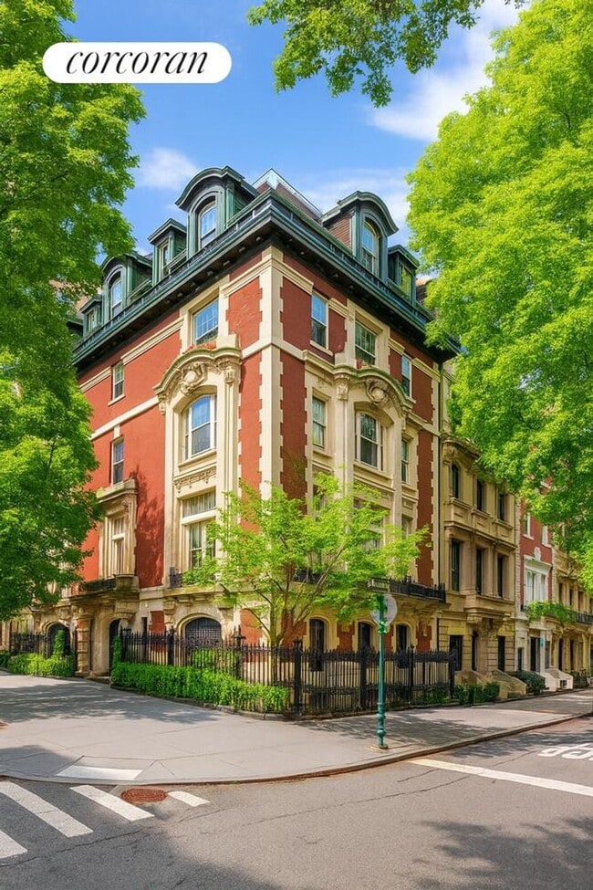 337 Riverside Dr in New York, NY - Building Photo - Building Photo