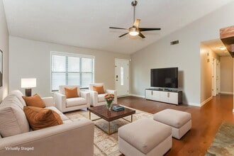 3519 Shelly Dr NW in Kennesaw, GA - Foto de edificio - Building Photo