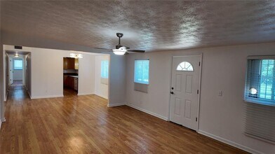 5517 Maxine Dr in Jacksonville, FL - Building Photo - Building Photo