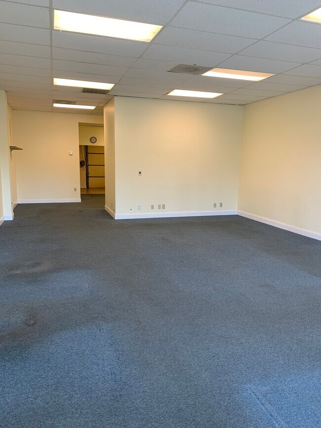 3454 SE Dixie Hwy in Stuart, FL - Building Photo - Building Photo