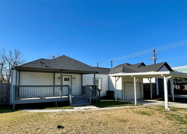 4504 Kingsbury St in Houston, TX - Building Photo - Building Photo