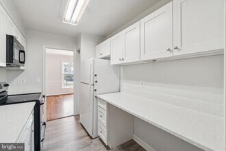 6711 Washington Blvd in Arlington, VA - Building Photo - Building Photo