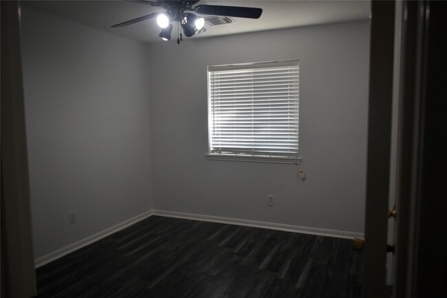 property at 507 Springhope Ct