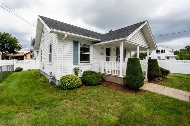 6 Weston St in Hull, MA - Building Photo - Building Photo