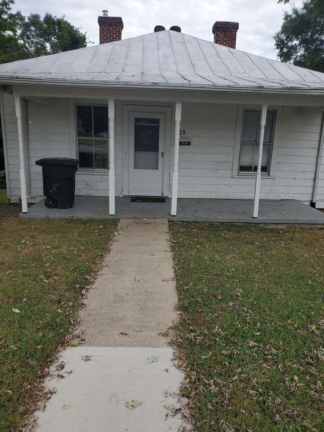 property at 305 Girard St