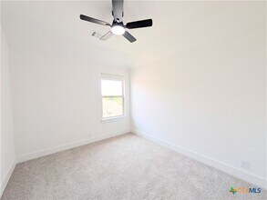 977 Easy Gruene in New Braunfels, TX - Building Photo - Building Photo