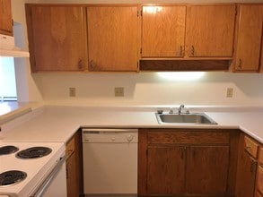 610 Union St in Manchester, NH - Building Photo - Building Photo