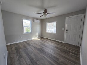 203 Stroud St in Sanford, NC - Building Photo - Building Photo