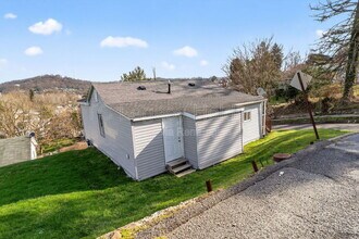 134 Quincey St in Mount Clare, WV - Building Photo - Building Photo