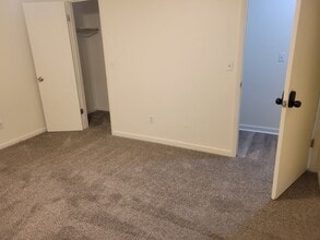 2613 34th Ave in Greeley, CO - Foto de edificio - Building Photo