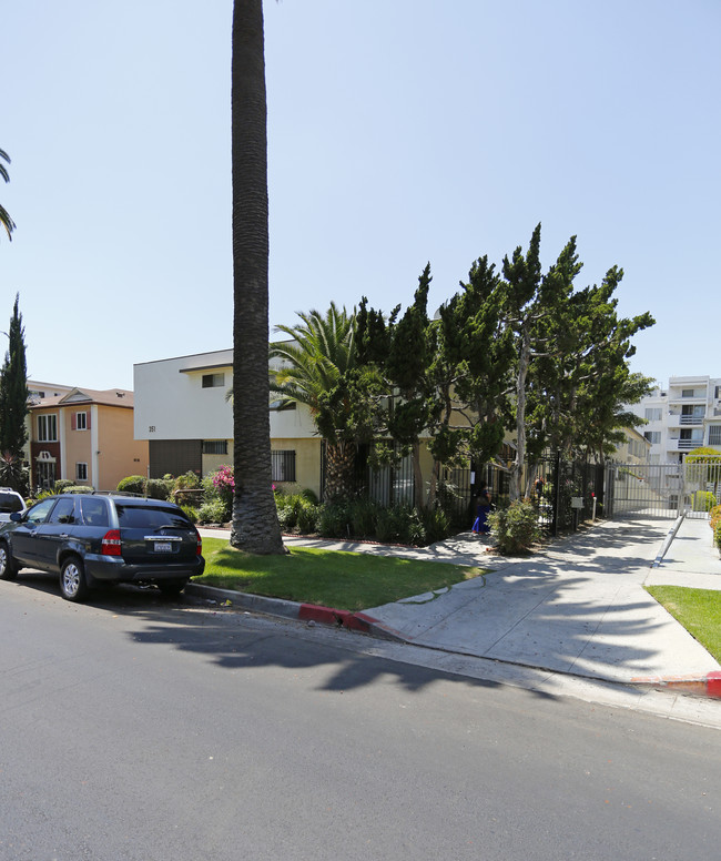 351 S Occidental Blvd in Los Angeles, CA - Building Photo - Building Photo