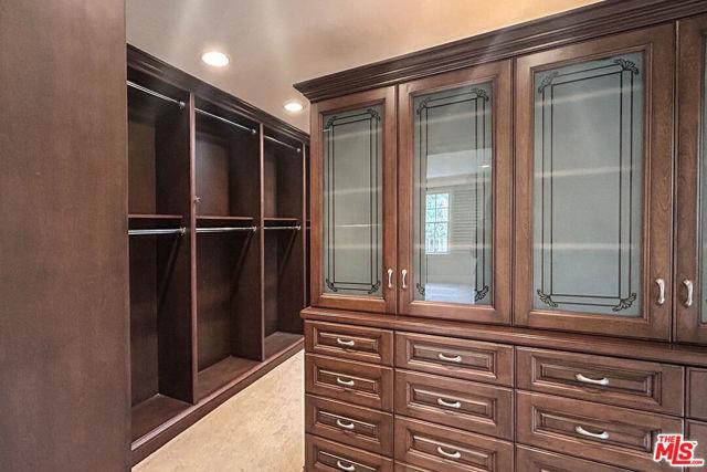 property at 612 Alta Dr