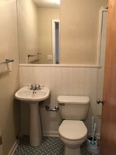 6634 San Bonita Ave, Unit 6634 B in Clayton, MO - Building Photo - Building Photo