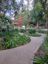 7131 Farralone Ave in Los Angeles, CA - Building Photo - Building Photo