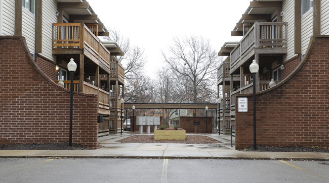 Glen Oak Apartments