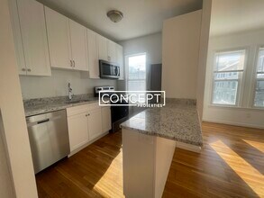 181 Washington St, Unit 3 in Chelsea, MA - Building Photo - Building Photo