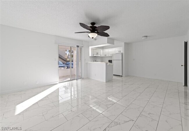 1931 Rookery Bay Dr in Naples, FL - Building Photo - Building Photo