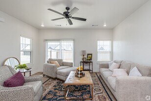 8808 Bainbridge Ct in Fort Smith, AR - Building Photo