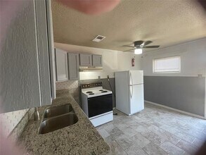 8339 White Settlement Rd in White Settlement, TX - Building Photo - Building Photo