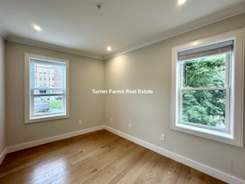 162 Allston St, Unit 161 Allston unit 4 in Boston, MA - Building Photo