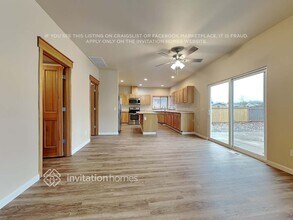 1104 Williams St NW in Orting, WA - Foto de edificio - Building Photo