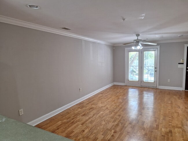 property at 490 S Barnett Shoals Rd