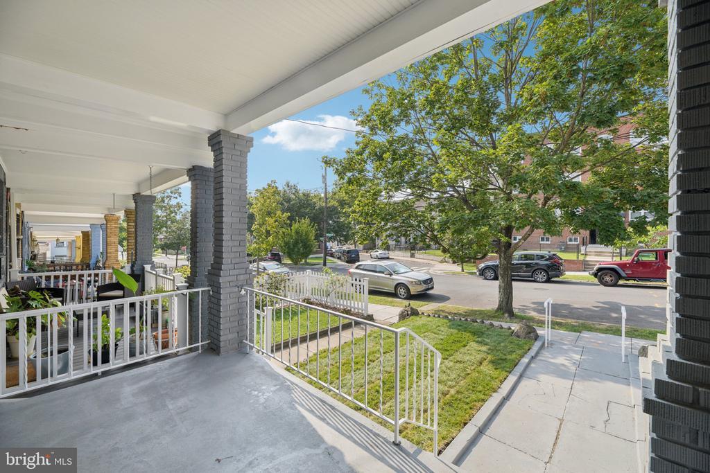 729 Madison St NW in Washington, DC - Building Photo