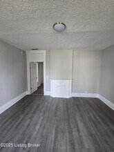 1542 Garland Ave in Louisville, KY - Building Photo - Building Photo
