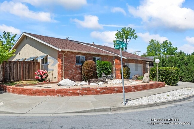 38596 Athy St in Fremont, CA - Building Photo - Building Photo