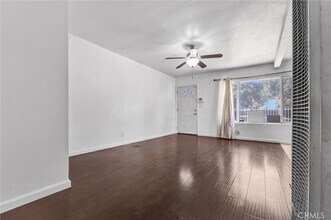 1401 E 118th St in Los Angeles, CA - Building Photo - Building Photo