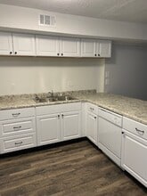 Branson Creek Commons in Fayetteville, NC - Foto de edificio - Building Photo