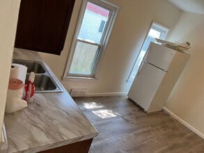 1174-1176 W 8th St in Lorain, OH - Building Photo - Building Photo