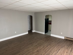 900 S 24th St in Easton, PA - Building Photo - Building Photo