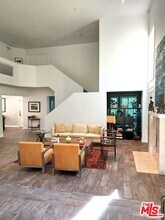 4342 Park Verdi in Calabasas, CA - Building Photo - Building Photo