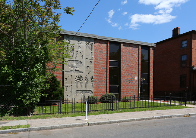 Seymour House in Hartford, CT - Building Photo - Building Photo