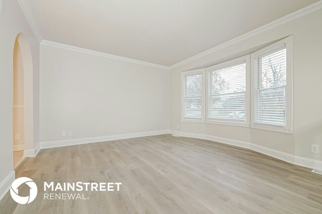 838 E 125th Terrace in Olathe, KS - Foto de edificio - Building Photo