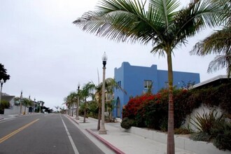 1025 El Embarcadero Rd, Unit B in Goleta, CA - Building Photo - Building Photo