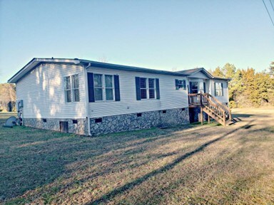 155 Back Ln Dr in Farmville, VA - Building Photo