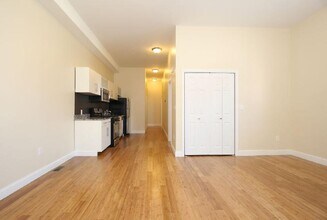 47 Orleans St, Unit 1 in Boston, MA - Building Photo - Building Photo