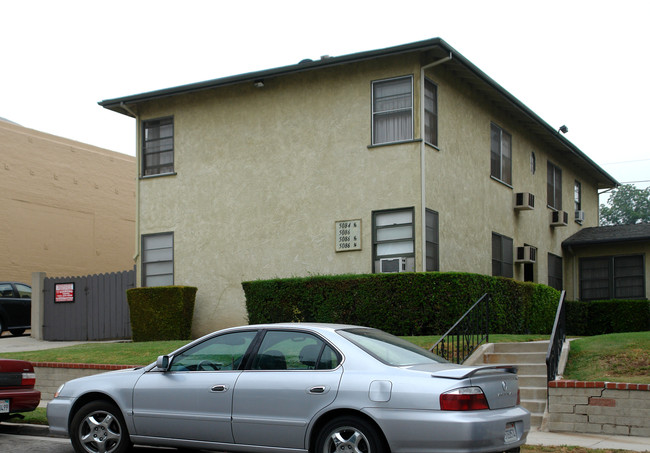 5080 Hermosa Ave in Los Angeles, CA - Foto de edificio - Building Photo