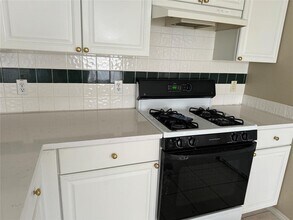 8313 Osborne Dr in Austin, TX - Building Photo - Building Photo